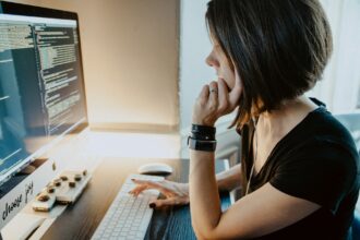 inégalités salariales informatique